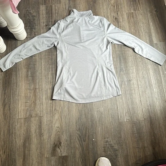 Brand new north face top for women - Picture 3 of 3